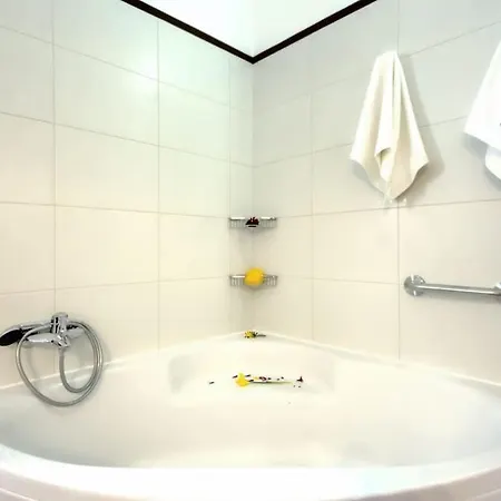 Villa L L Sikici By Istrialux *